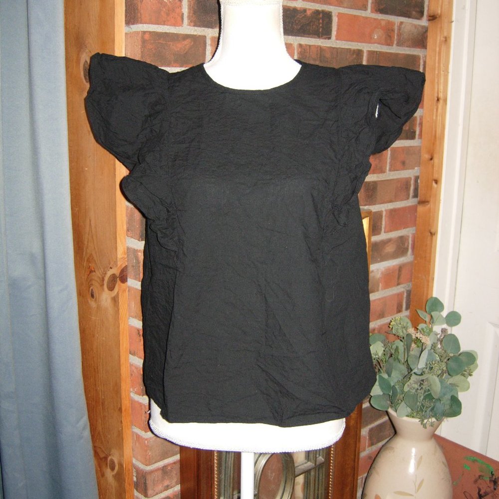A New Day Black Ruffle Shoulders Top M